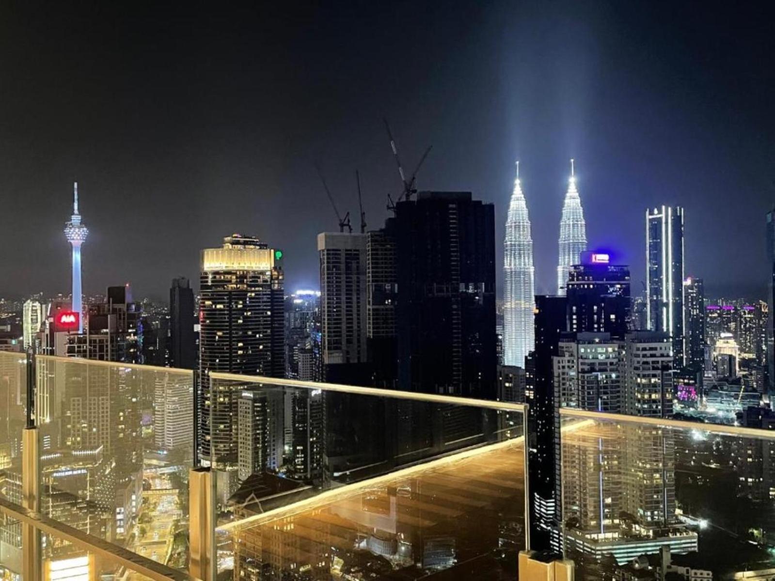 Pangsapuri Agile Sky Pavilion Kl By Moonlight