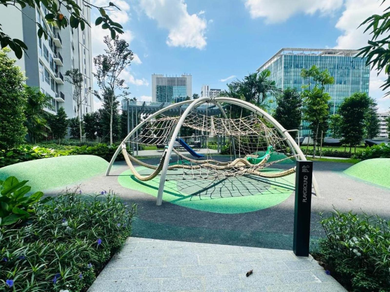 Pangsapuri Agile Sky Pavilion Kl By Moonlight *